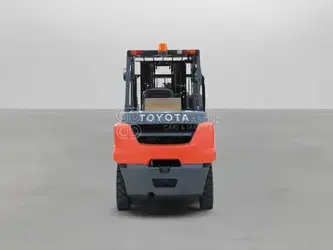 2025-toyota-8fd50n-44313462