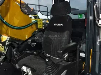 2019-hyundai-hx520-44313476