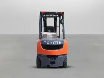 2025-toyota-62-8fd25-44313503