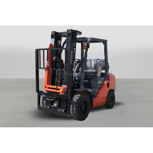 2025 Toyota 32-8FG25-44313531