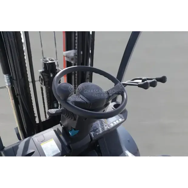 2025 Toyota 32-8FG25-44313536