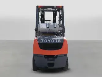 2025-toyota-32-8fg25-44313537