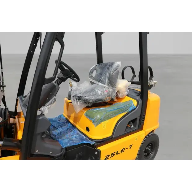 2025 Hyundai 30LE-7-44313549