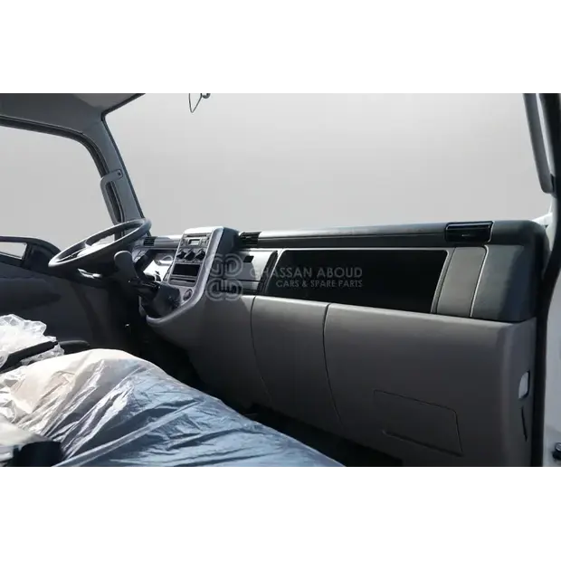 2025 ميتسوبيشي-44313648