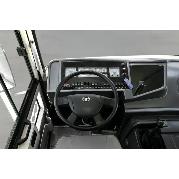 2025 تاتا LPO 1618-44313672