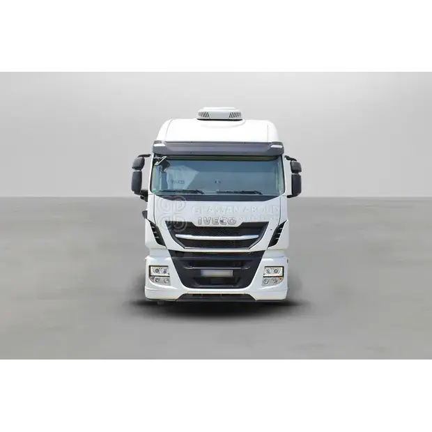 2017 Iveco AS440S46T-44313680