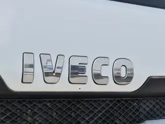 2017-iveco-as440s46t-44313683