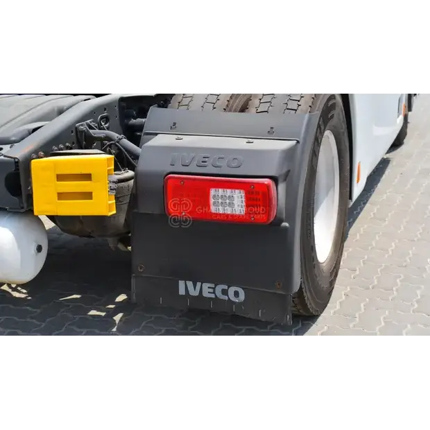 2017 Iveco AS440S46T-44313688