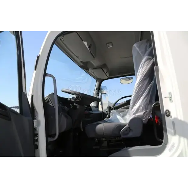 2024 Isuzu FRR-44313717