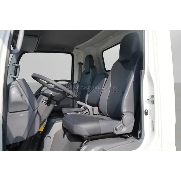 2026 Isuzu NPR-44313731