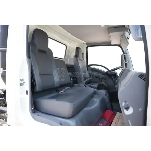 2026 Isuzu NPR-44313869