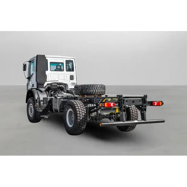 2025 Iveco ML150-44313911