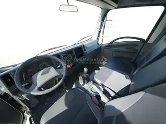 2024-isuzu-npr-1394938-44313931