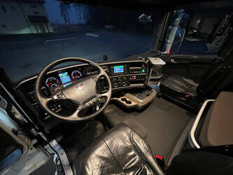 2016-scania-r580-1393896-44314053