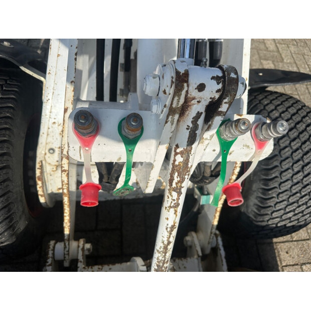 2017 كني كمبس 100-44314153