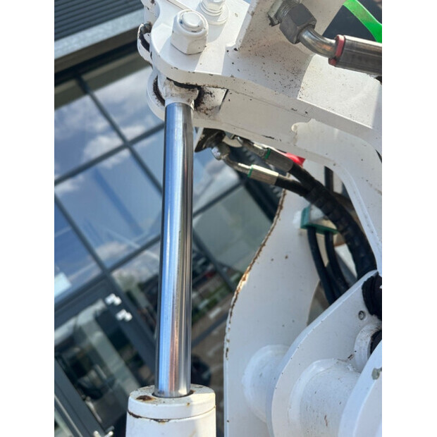 2017 كني كمبس 100-44314169