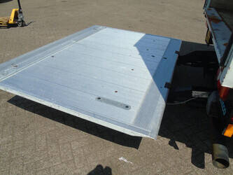 2011-iveco-ml-75e18-44314311