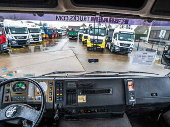 1995-man-33-422-44314551