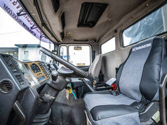 1995-man-33-422-44314553