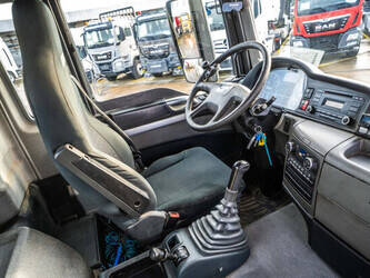 2012-man-tgs-33-440-1394969-44314596