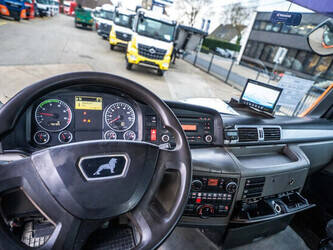 2010-man-tgs-35-440-1394973-44314716