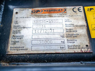 2010-man-tgs-35-440-1394973-44314726