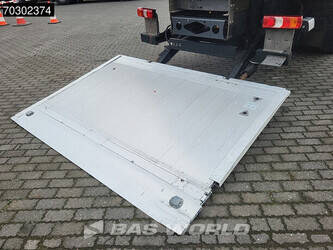 2017-mercedes-benz-atego-1624-1382736-44314780