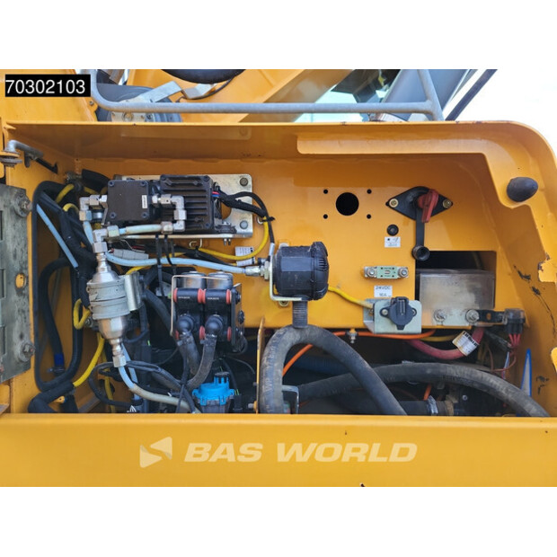 2016 Liebherr R946 LC-44314842