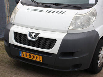 2013-peugeot-boxer-1394976-44314874