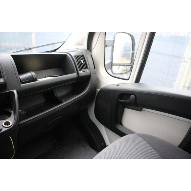 2013 Peugeot BOXER-44314901