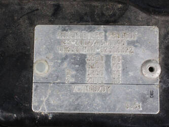 2013-peugeot-boxer-1394976-44314908