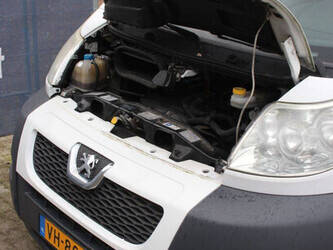 2013-peugeot-boxer-1394976-44314909