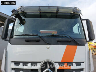 2018-mercedes-benz-arocs-3246-1394981-44315100