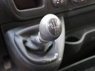 2015-opel-movano-1394983-44315174