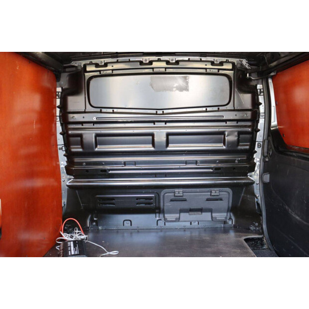 2020 Renault Trafic-44315256
