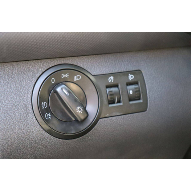 2011 فولكس فاجن Caddy 1.9 TDI-44315384