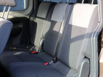 2011-volkswagen-caddy-1-9-tdi-44315401