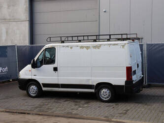 2006-peugeot-boxer-1394990-44315451