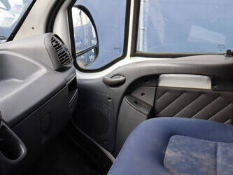 2006-peugeot-boxer-1394990-44315487