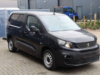 2019-peugeot-partner-1394996-44315758
