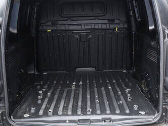 2019-peugeot-partner-1394996-44315766