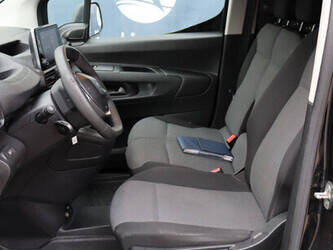 2019-peugeot-partner-1394996-44315778