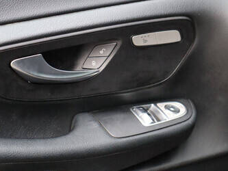 2020-mercedes-benz-v-klasse-1394998-44315840