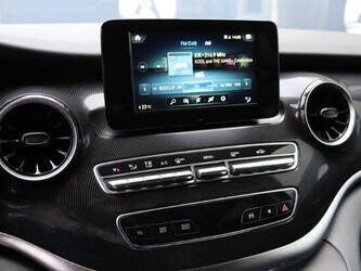 2020-mercedes-benz-v-klasse-1394998-44315850