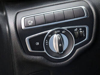 2020-mercedes-benz-v-klasse-1394998-44315855