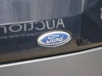 2019-ford-transit-1395001-44315964