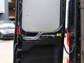 2019-ford-transit-1395001-44315972