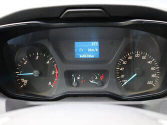 2019-ford-transit-1395001-44315990