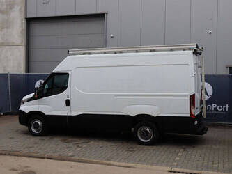 2015-iveco-daily-35s17-1395003-44316039