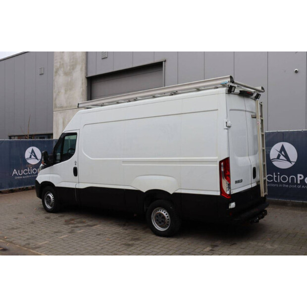 2015 ايفكو Daily 35S17-44316040